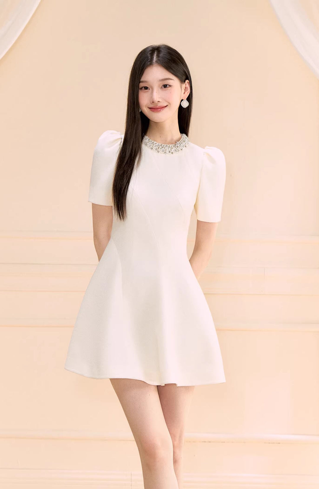 【dress】パール付きAラインフレアワンピース Q8463