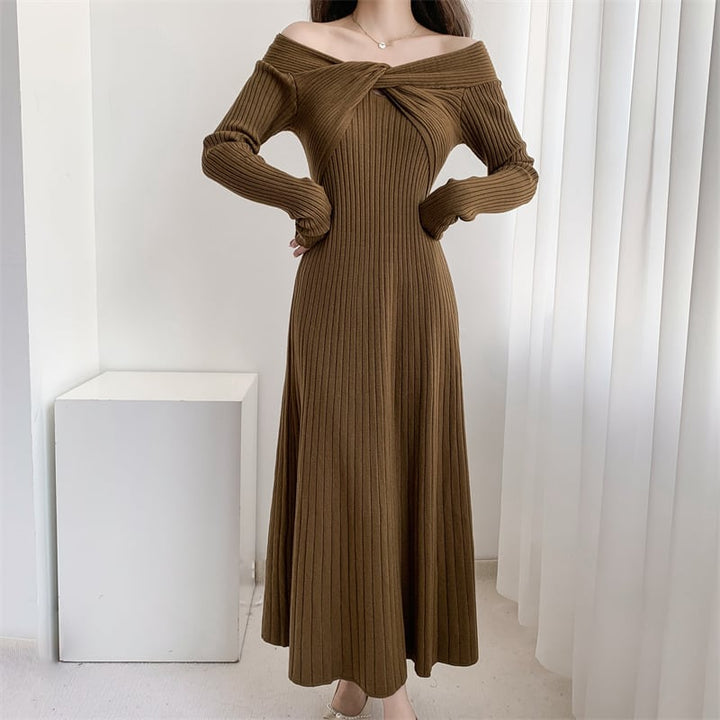 【dress】話題沸騰中 オシャレ無地ニットワンピース　M17589