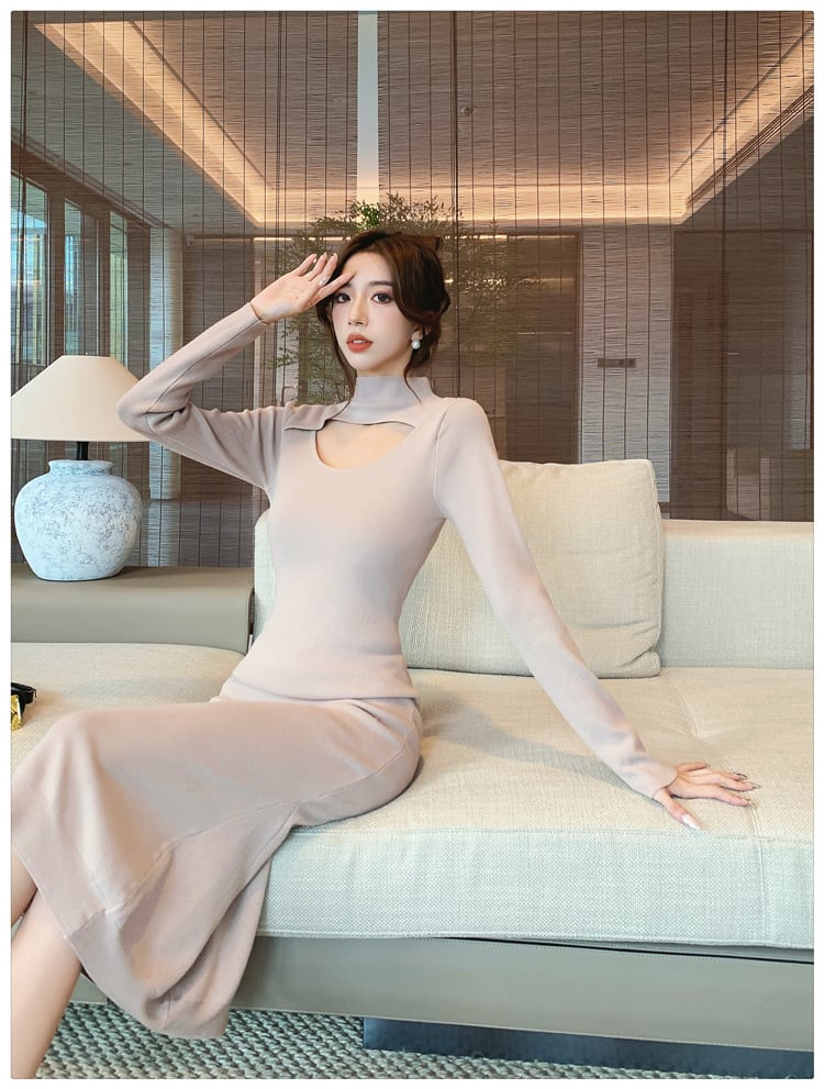 【dress】大人らしい カットワークニットワンピース　M17623