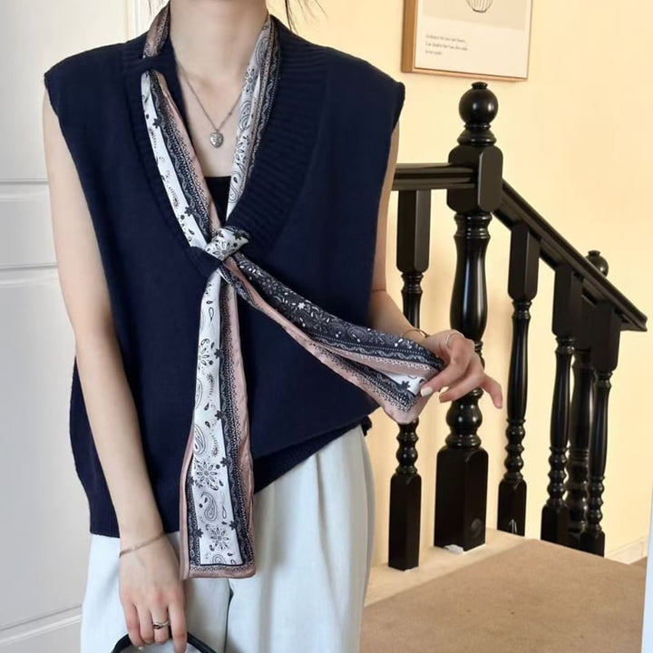 【tops】スカーフ付きニットベスト Q8126