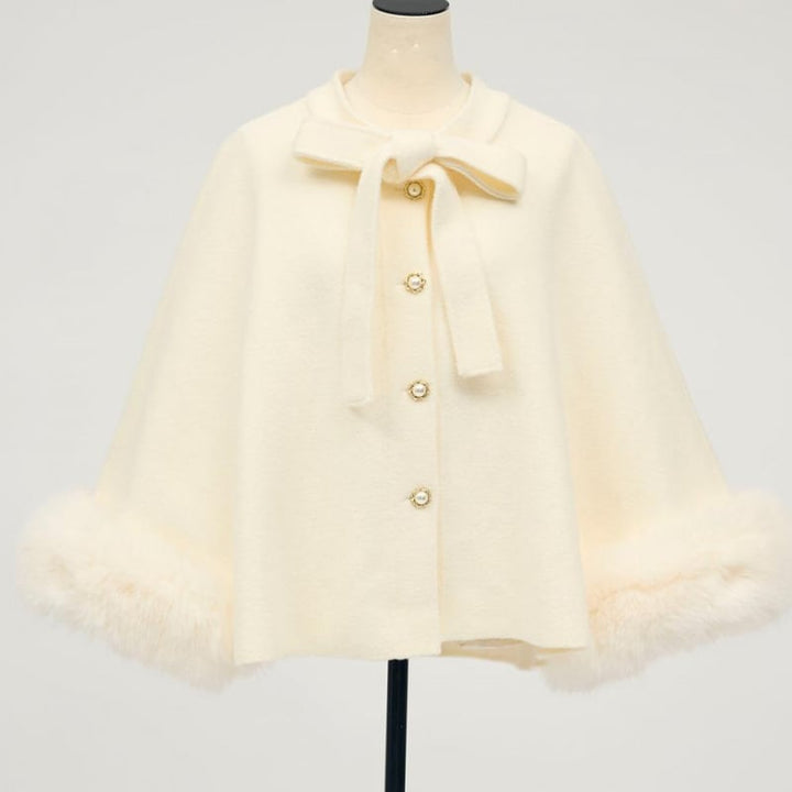 【outer】ファー付きケープ Q7704