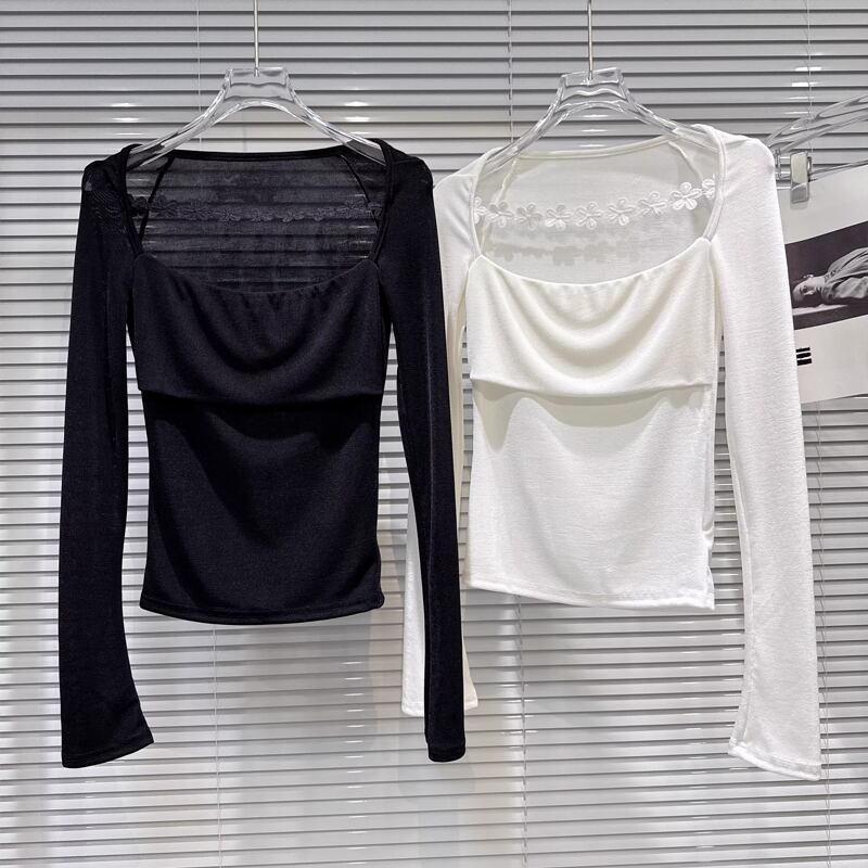 【tops】スクエアネックフラワーレーストップス Q8009