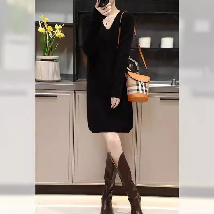 【dress】Vネックニットワンピース　M25913