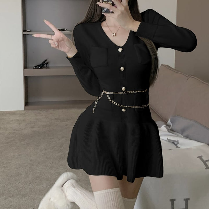 【dress】チェーン付きニットワンピース Q7579