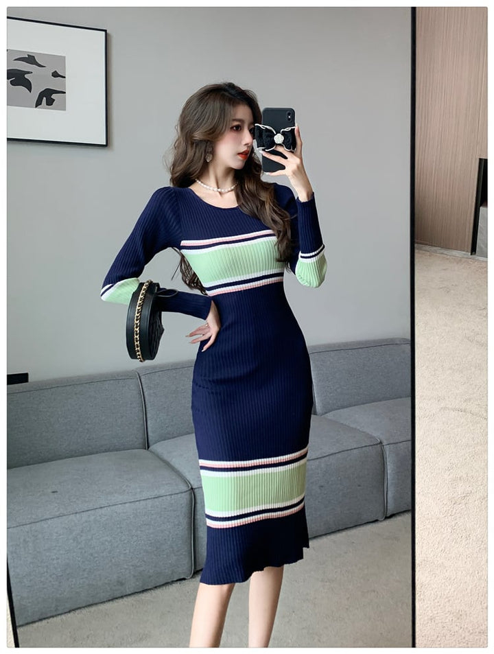 【dress】ボーダー柄配色ニットワンピース　M18172