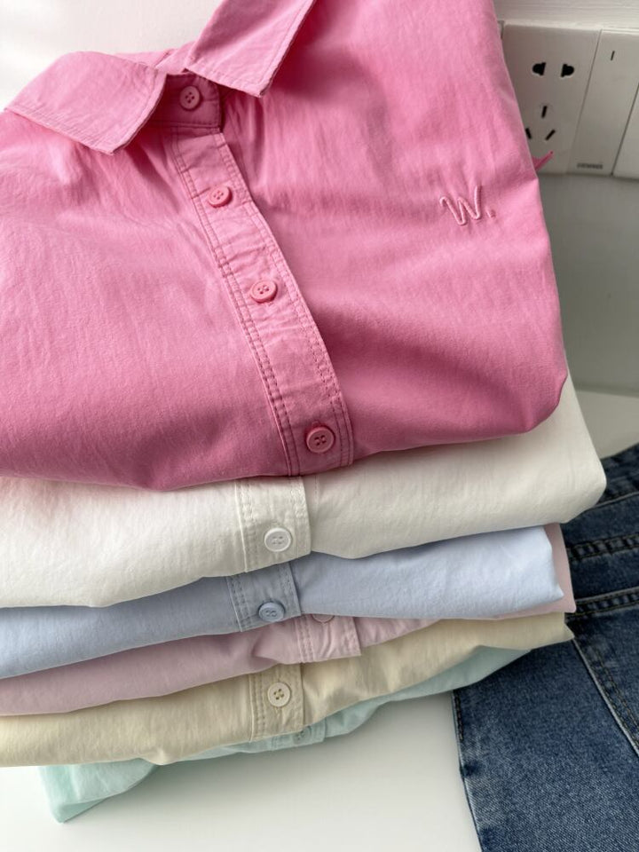 【tops】POLOネック刺繍シャツ　M29906
