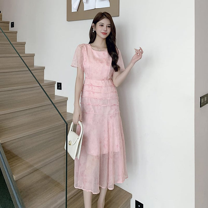 【dress】輝いて超人気 ! エレガント花柄ワンピース　M17441