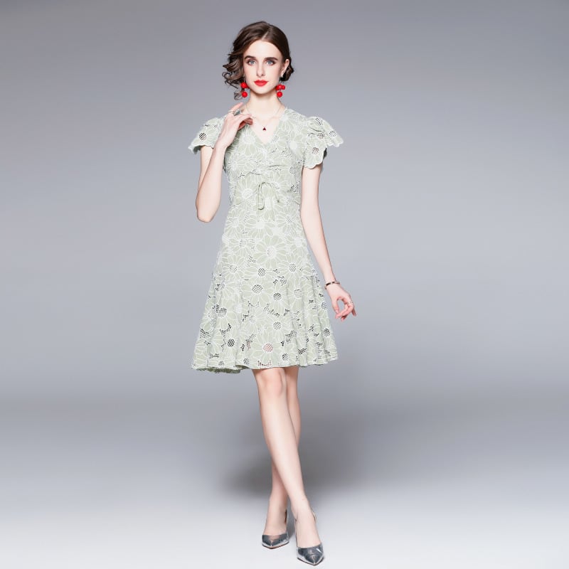 【dress】エレガントカットワークフリルデートワンピース　M17450