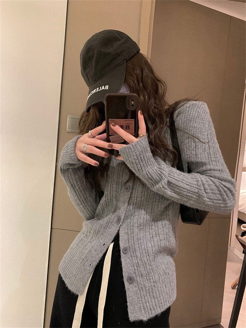 【outer】ボタンデザインニットボートネックトップス　M17701