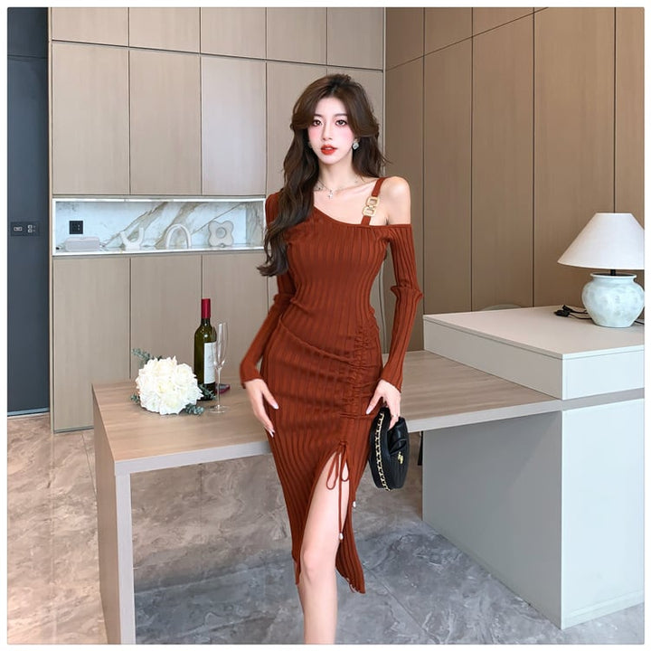 【dress】オフショルダーニットワンピース　M25521