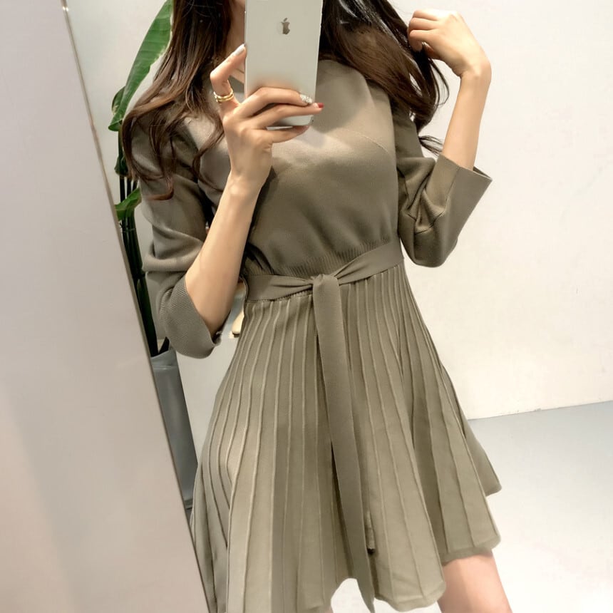 【dress】Vネック無地ニットワンピース　M17900