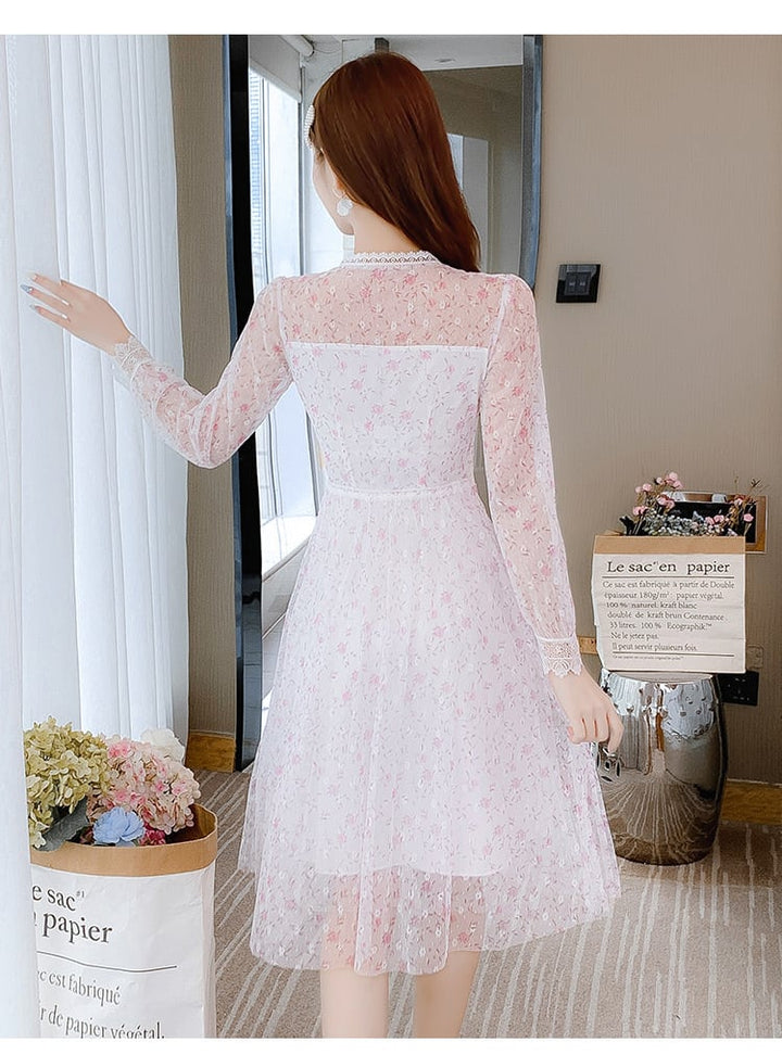 【dress】人気アイテム ! スウィートレース花柄ワンピース　M17265