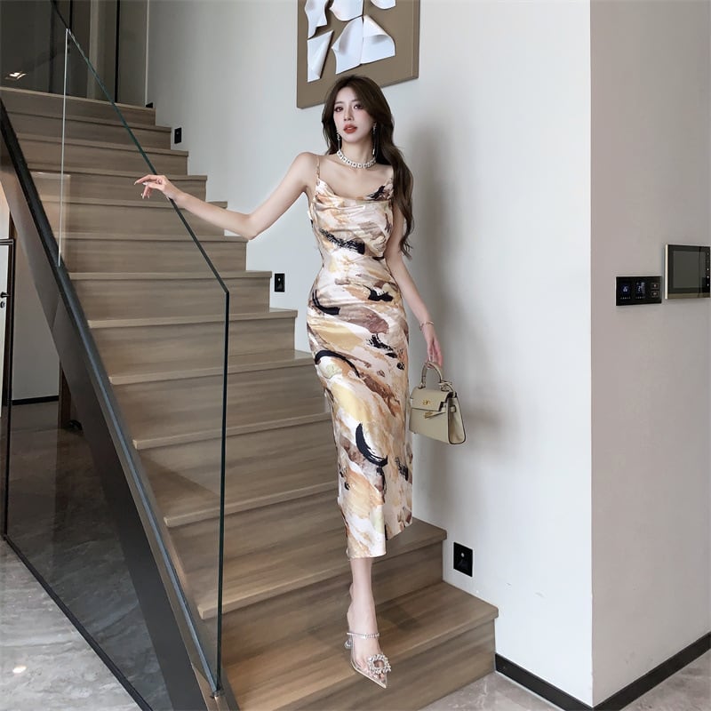 【dress】人気上昇中 chicファッションキャミワンピース　M17104