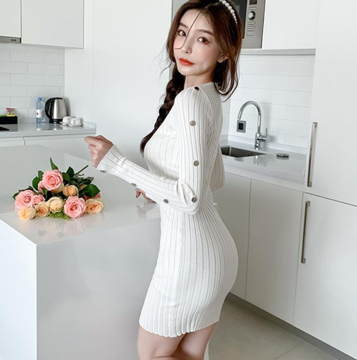 【dress】絶対欲しいボタンデザインニットワンピース　M17653