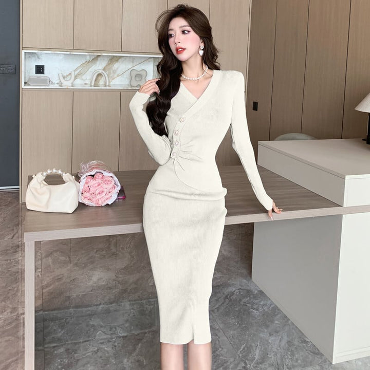 【dress】人気を独占中 ボタンデザインニットワンピース　M17591