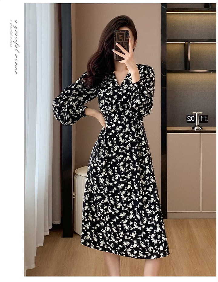 【dress】今季マストバイスウィート花柄ワンピース　M17301