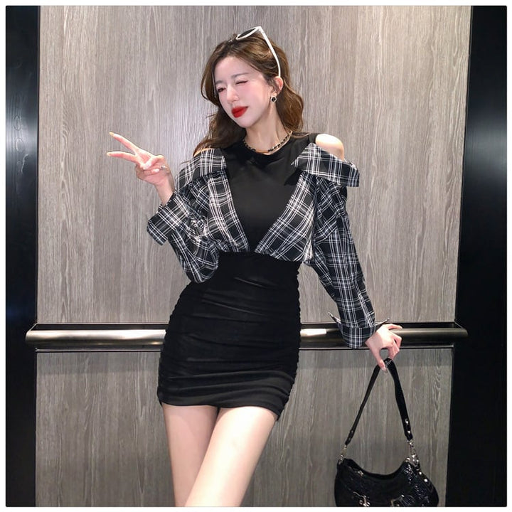 【dress】人気を独占中 ファッション切り替えワンピース　M17637