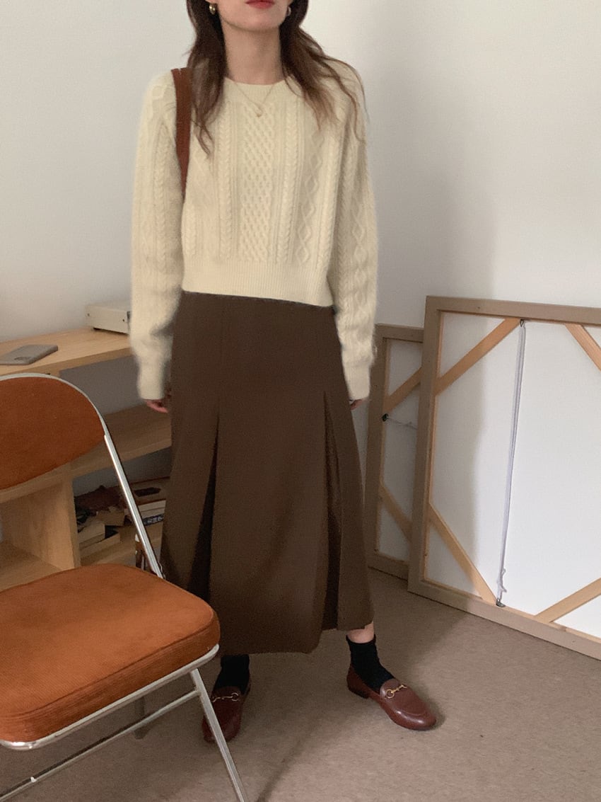 【tops】クルーネックニットセーター　M18167
