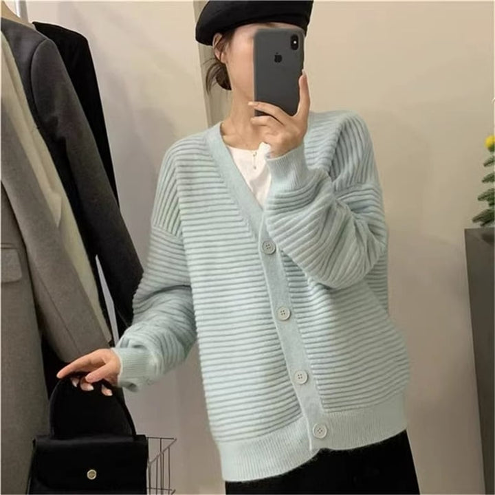 【outer】Vネックニットカーディガン　M17793