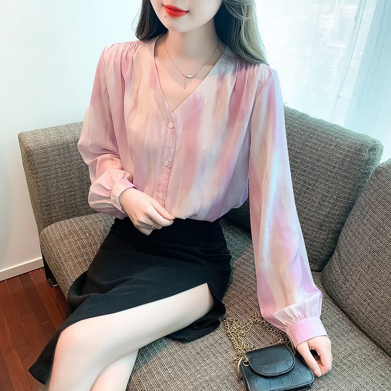 【tops】Vネックシャツトップス　M18305
