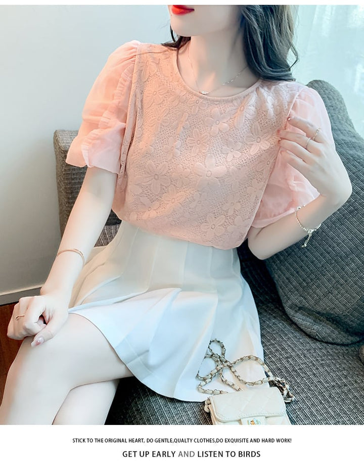 【tops】パフスリーブジャカードカットワークトップス　M17126