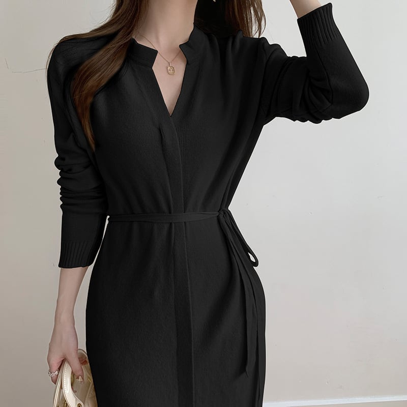 【dress】大人らしい Vネックニットワンピース　M17659