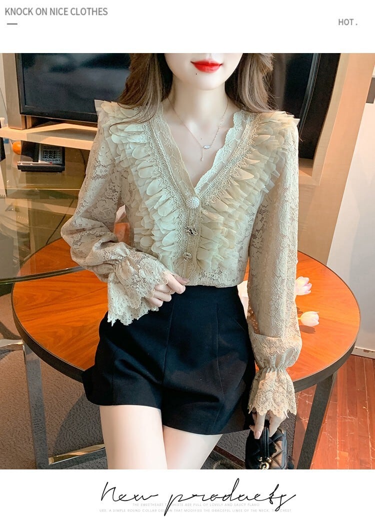 【tops】気質満点大人可愛いVネックレーストップス　M17604