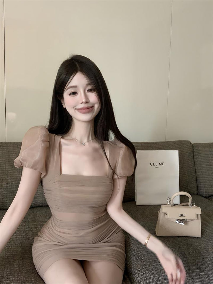 【dress】人気アイテム ! パフスリーブワンピース着瘦せオシャレ　M16768