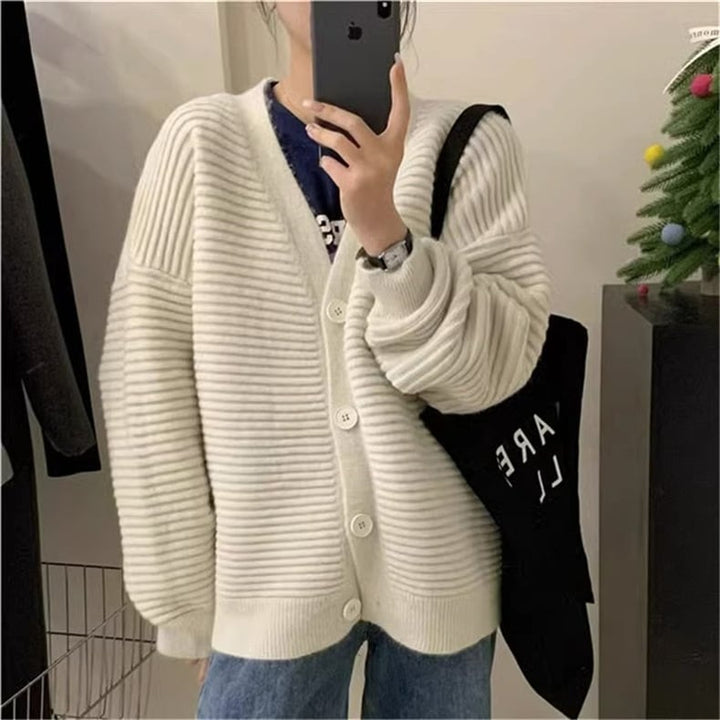 【outer】Vネックニットカーディガン　M17793