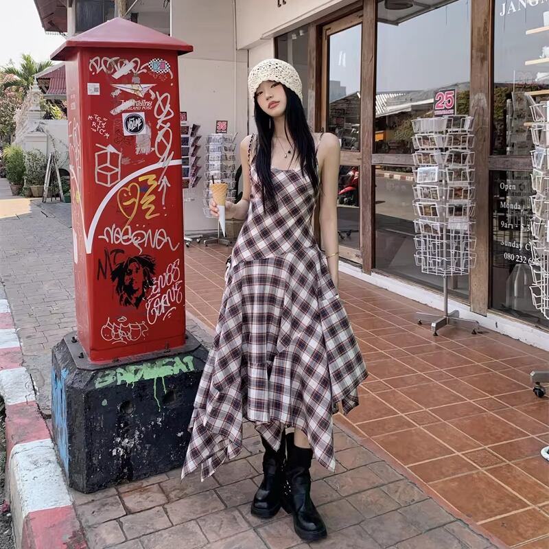 【dress】チェック柄イレヘムキャミワンピース Q8271