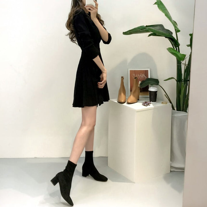 【dress】Vネック無地ニットワンピース　M17900