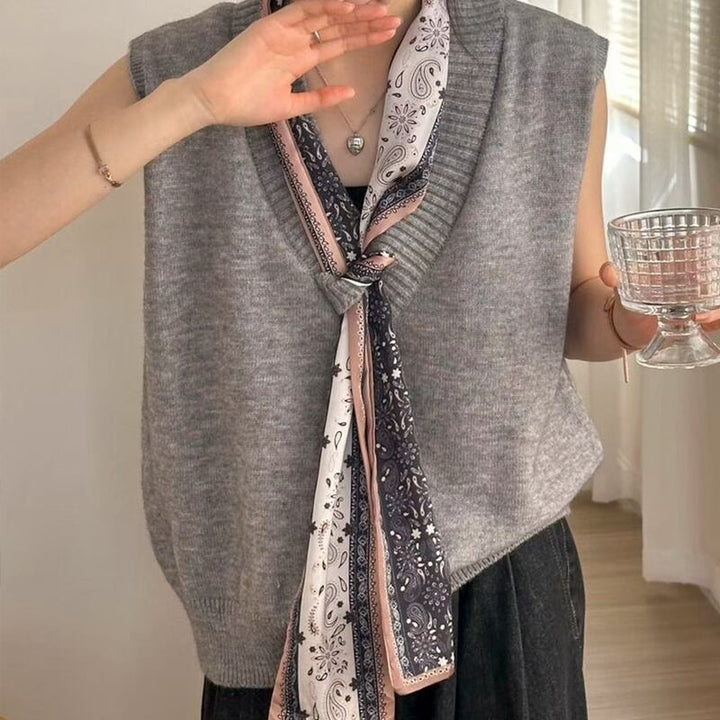 【tops】スカーフ付きニットベスト Q8126