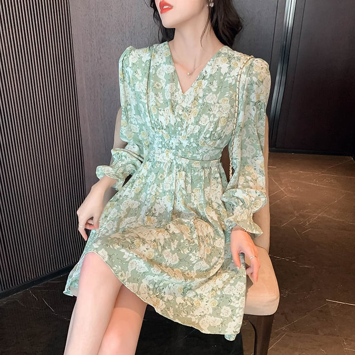 【dress】おしゃれ大人気Vネックスウィート花柄ワンピース　M17244