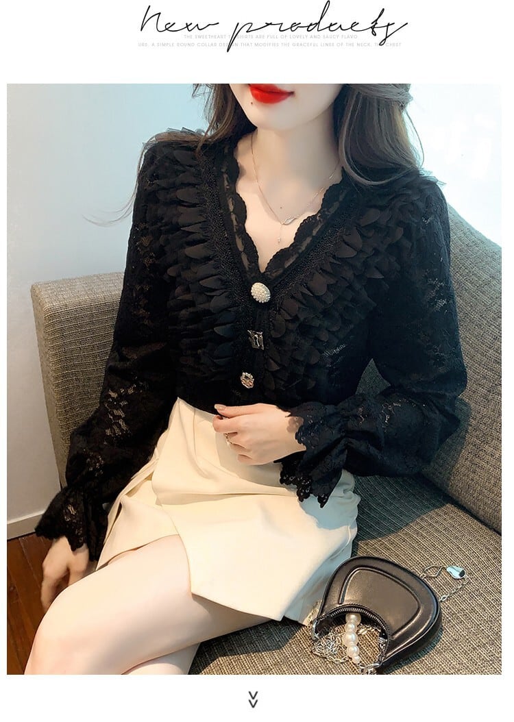 【tops】気質満点大人可愛いVネックレーストップス　M17604