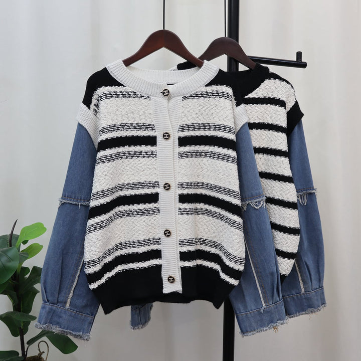 【outer】ボーダー柄ドッキングニットカーデ　M18291