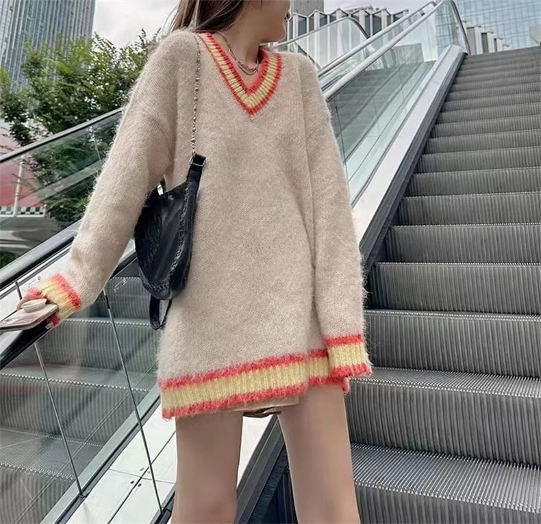 【tops】配色切り替えVネックニットセーター　M17790