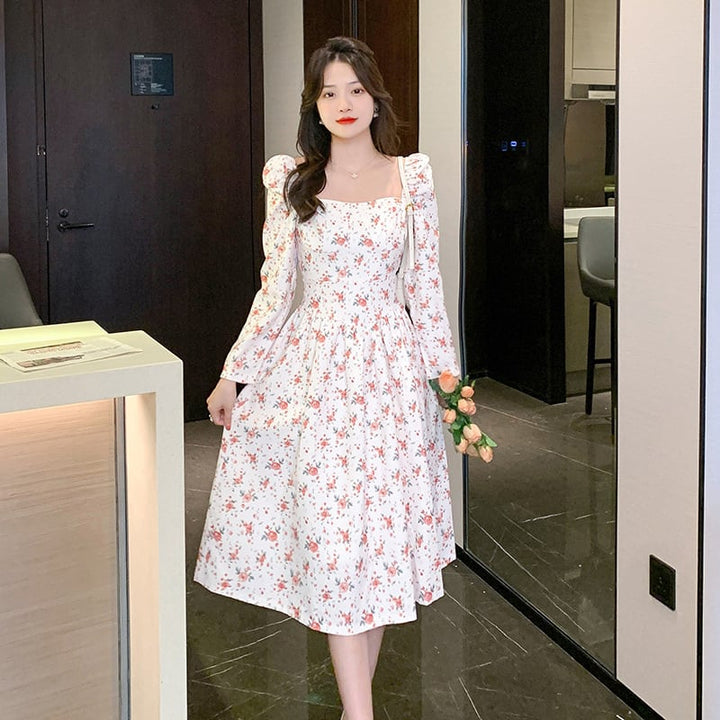 【dress】人気を独占中 スウィート花柄ワンピース着瘦せ　M17258
