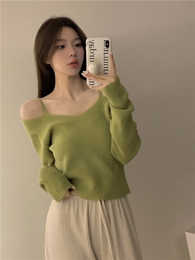 【tops】オフショルダーニットトップス　M26579