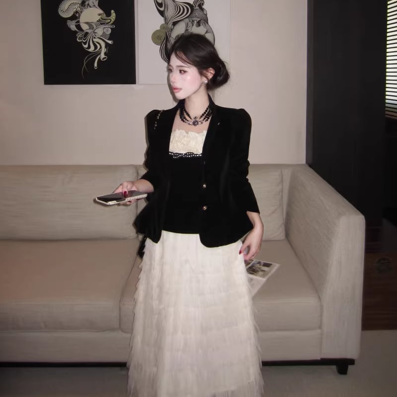 【outer】Vネックベルベットコート Q7903