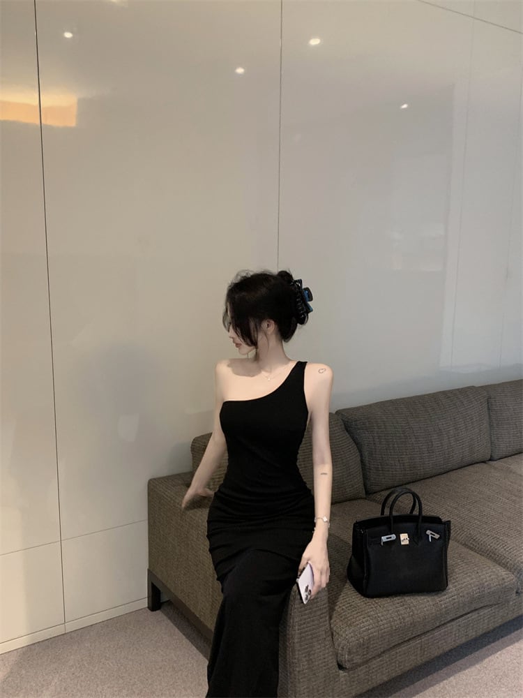 【dress】バックレスワンピース　M25010