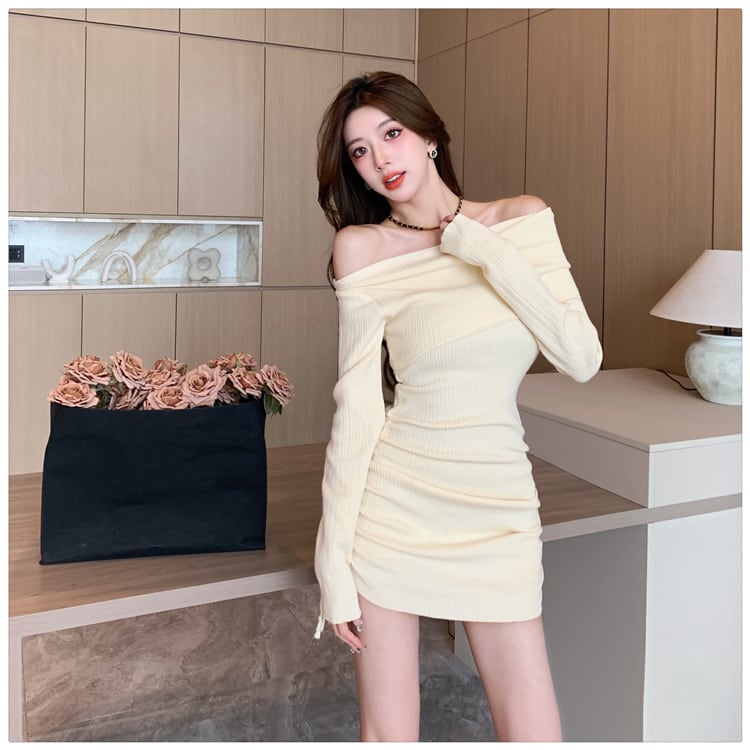 【dress】女子力アップエレガントニットワンピース　M17465