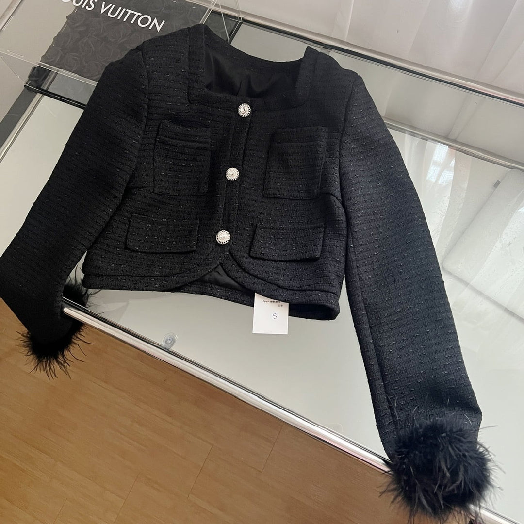 【outer】ファーツイードショートジャケット　M18164