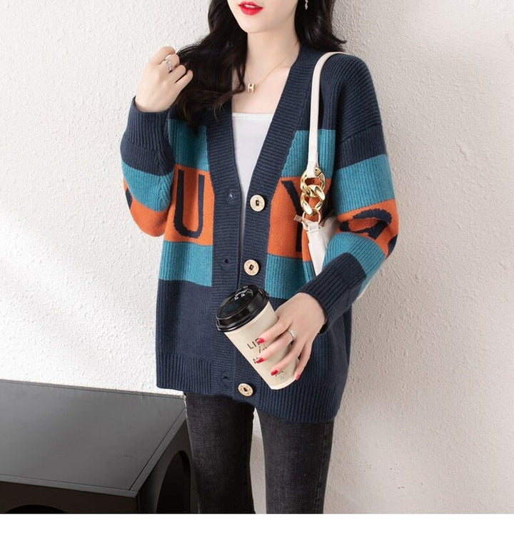 【outer】Vネック配色ニットカーディガン　M17850