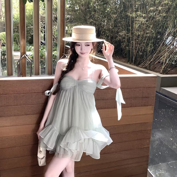 【dress】リボン付きフリルミニワンピース Q8405
