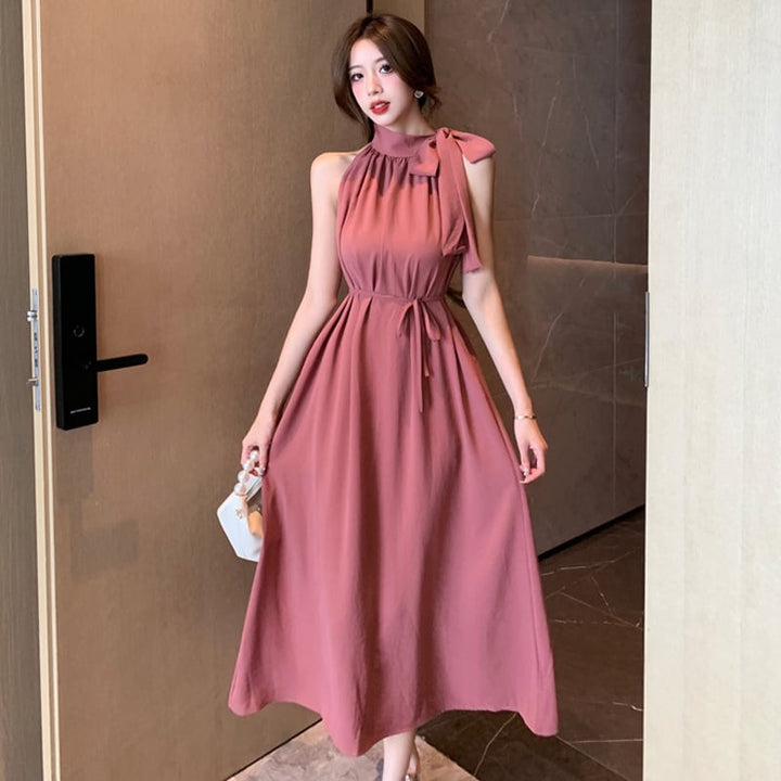 【dress】話題沸騰中 オシャレノースリーブワンピース　M17103