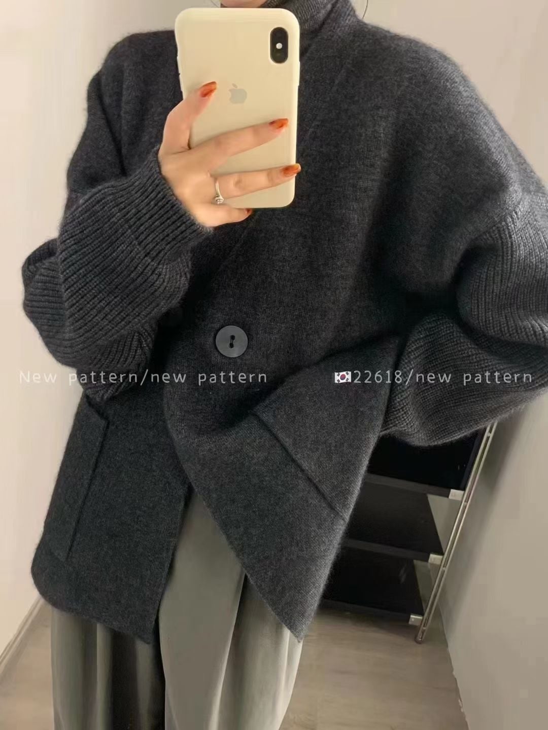 【outer】アウトポケットVネックニットカーデ　M17989