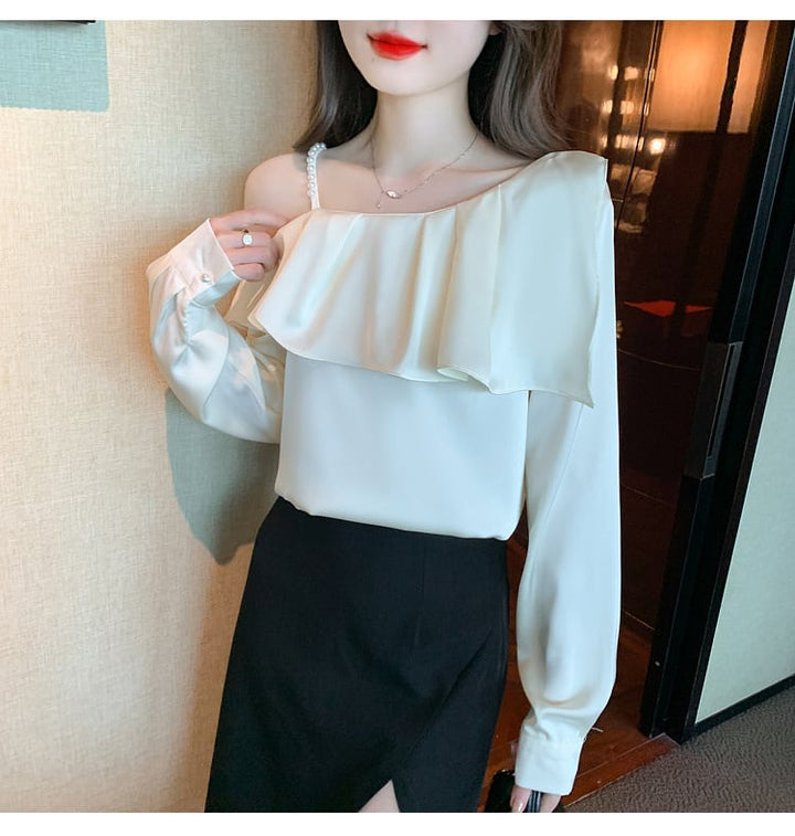 【tops】フリルオフショルダーシャツトップス　M25636