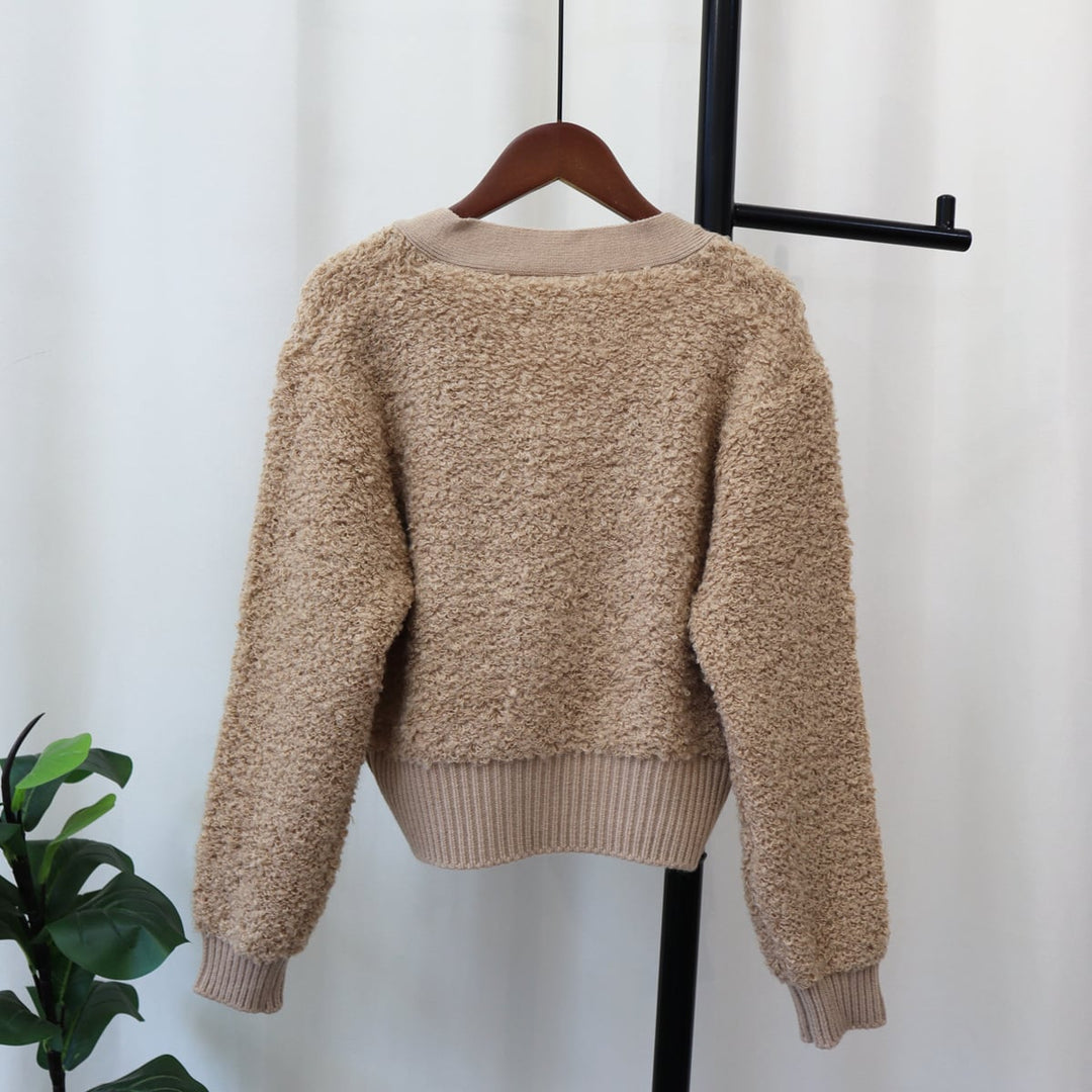 【outer】シャギーVネックニットカーデ　M18175