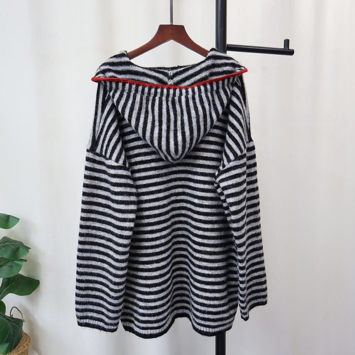 【tops】ボーダー柄ニットセーター　M28398