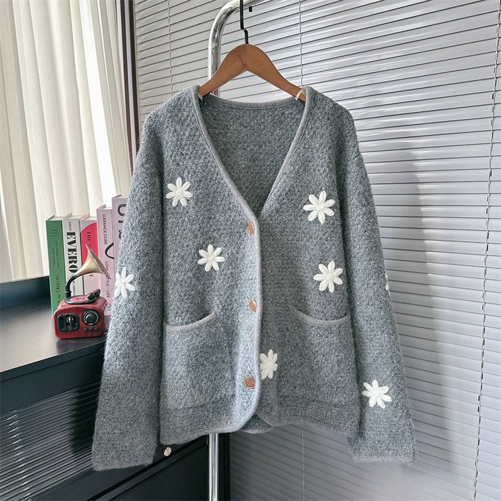 【outer】Vネック刺繍ニットカーデ　M26690